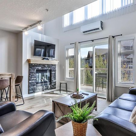 קאנמור Charming 1 Bdrm Plus Loft With Views Managed By Little Sister Getaways מראה חיצוני תמונה