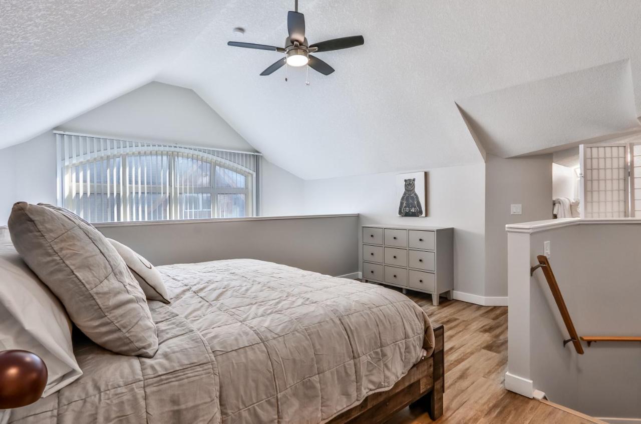 קאנמור Charming 1 Bdrm Plus Loft With Views Managed By Little Sister Getaways מראה חיצוני תמונה
